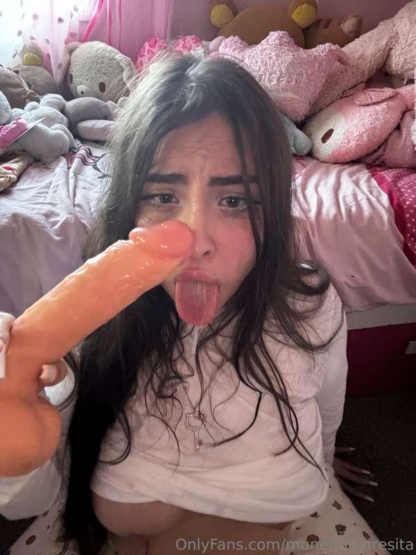 waiting for u to spit me snd slap me like 🥰