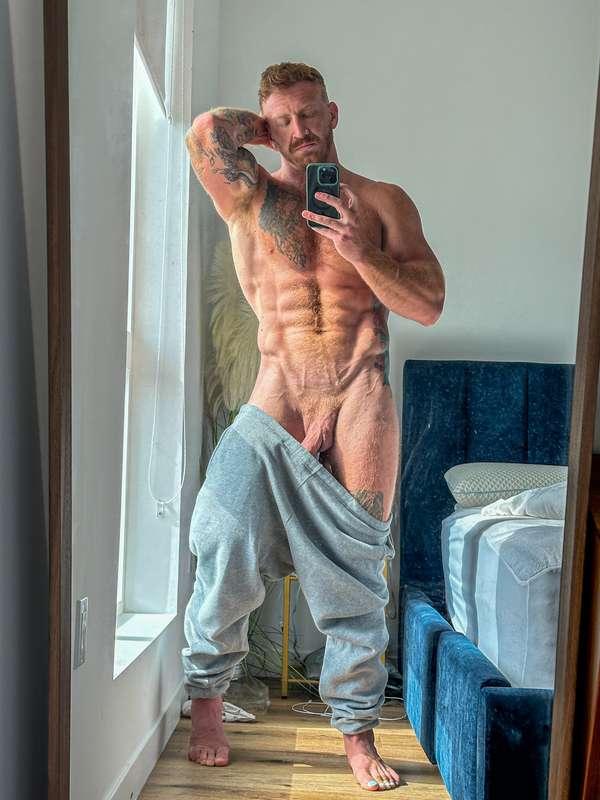 Would you actually wake me up sucking my throbbing morning w..