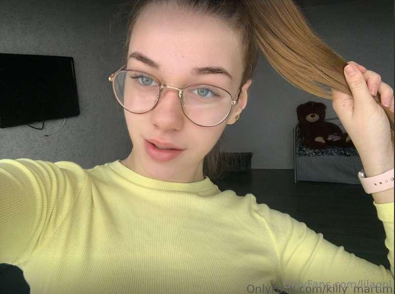 Slutty cutie @killy_martim loves to shake with orgasm while ..