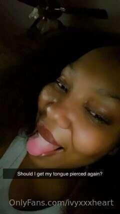 👅