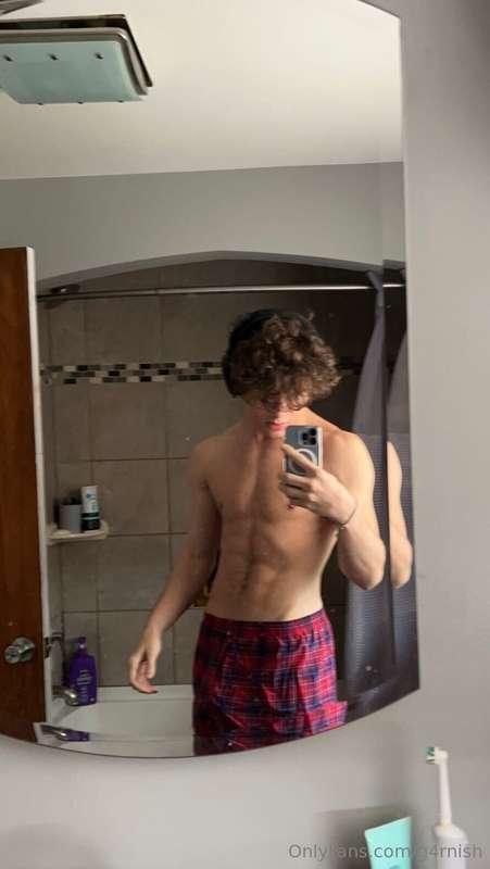 the way these boxers already sold lmaooo