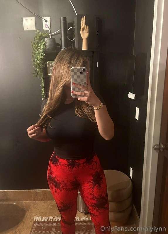 do you like my gym fit ?? 😝