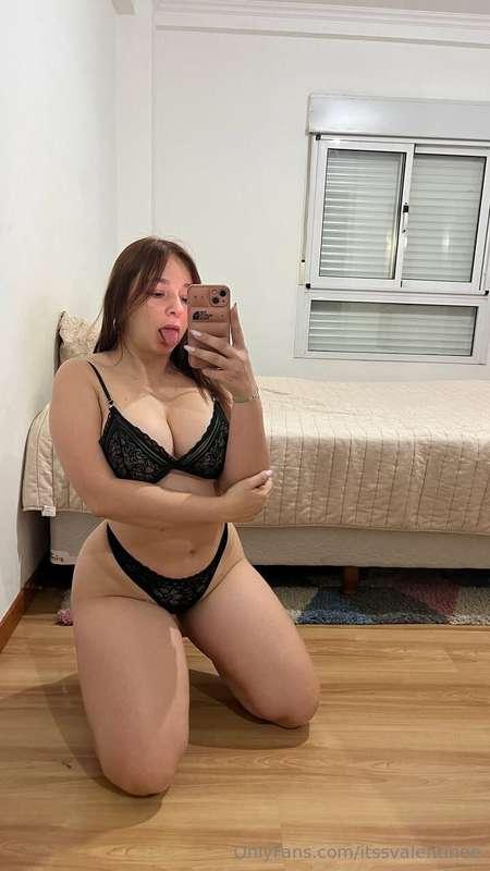 On m'a dit qu'il fallait que je fasse plus aguicheuse sur me..