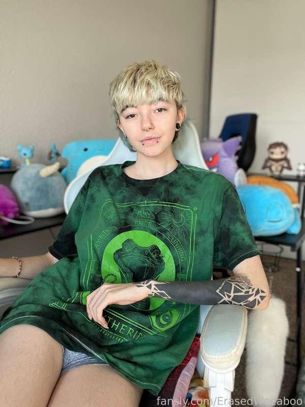 erasedweeaboo image #2