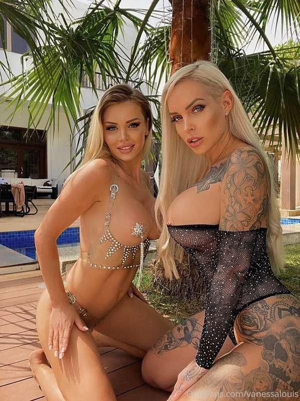 Cum and play with us 😈😈😈 DM me 
I’m horny 
My babe @katesamb..