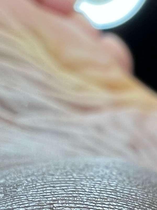 toepazfeetures image #5