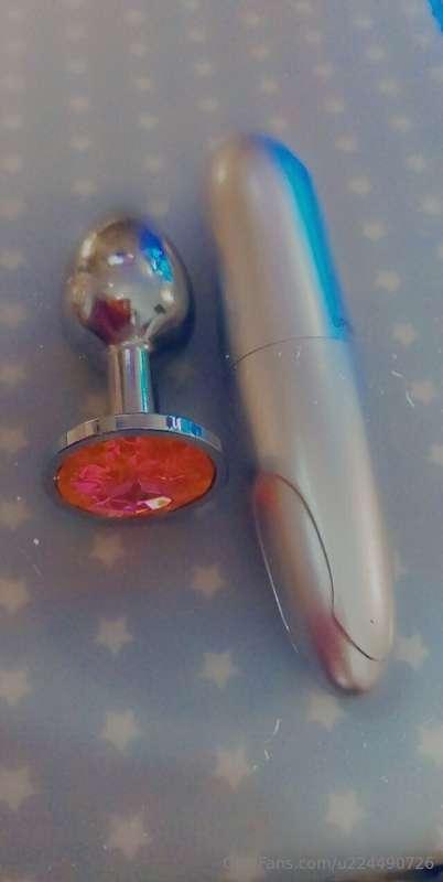 Mmmm bullet and butt plug baby xx