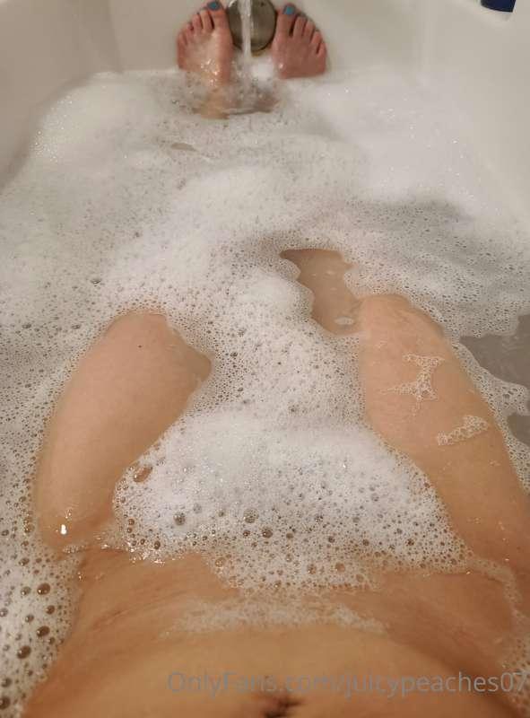 Tip me if you want to join me in the bath!