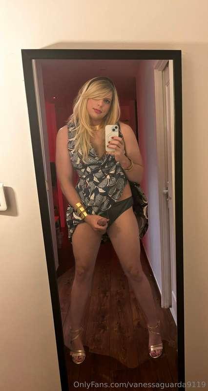 vanessaguarda9119 image #8