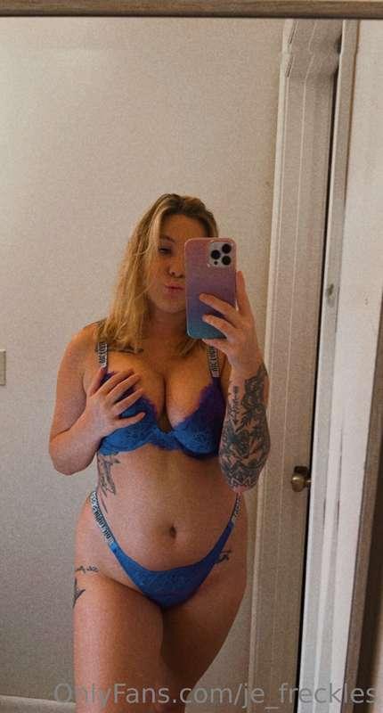 Happy Monday 😈💋
