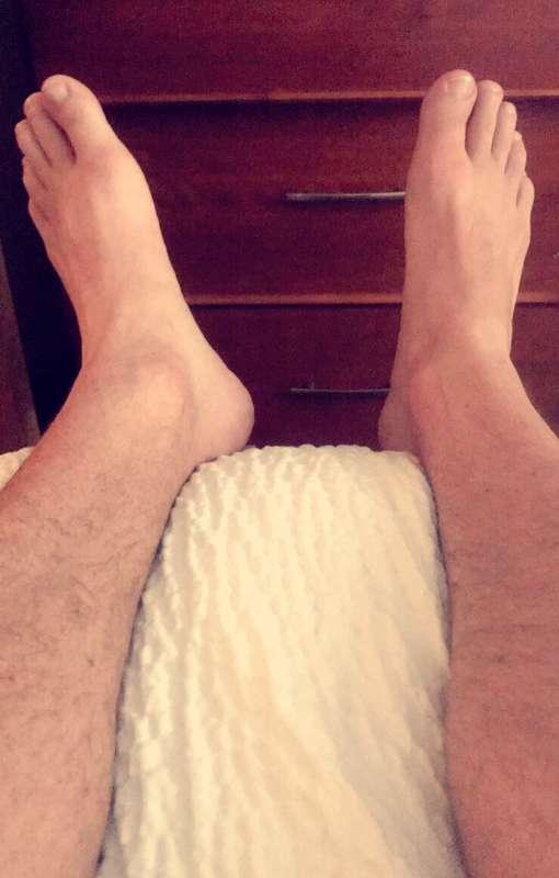 For all my feet fetishers.