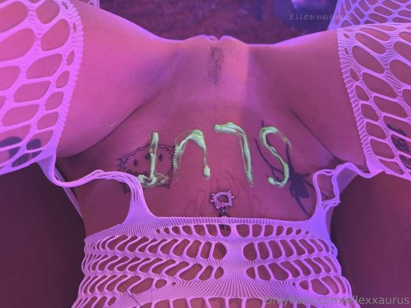 ellexxaurus image #2