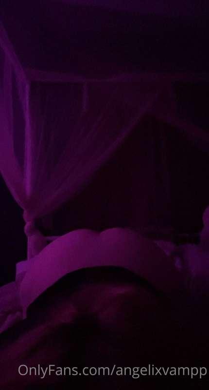 bent over and ready 💕