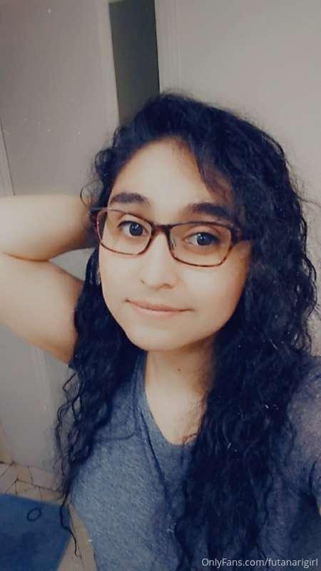 Wet hair looks nice when it wants too