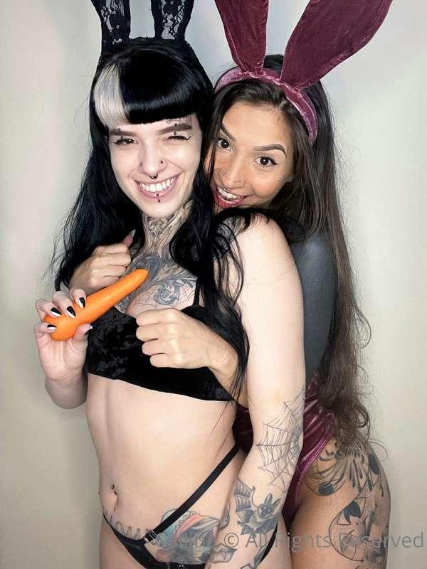 Me and @svetlanna bunny version 🥵🖤