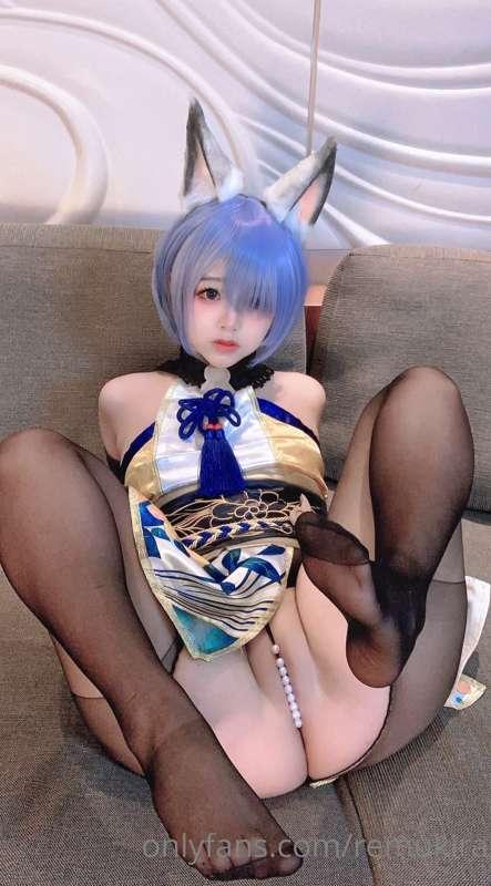 “I'll healing you with love”
Tsucimikado Kurumi - Naraka: Bl..
