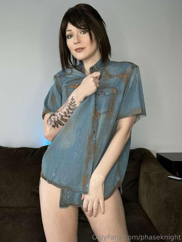 Ellie part 2 coming at you TOMORROW !!

Take this pic as a h..