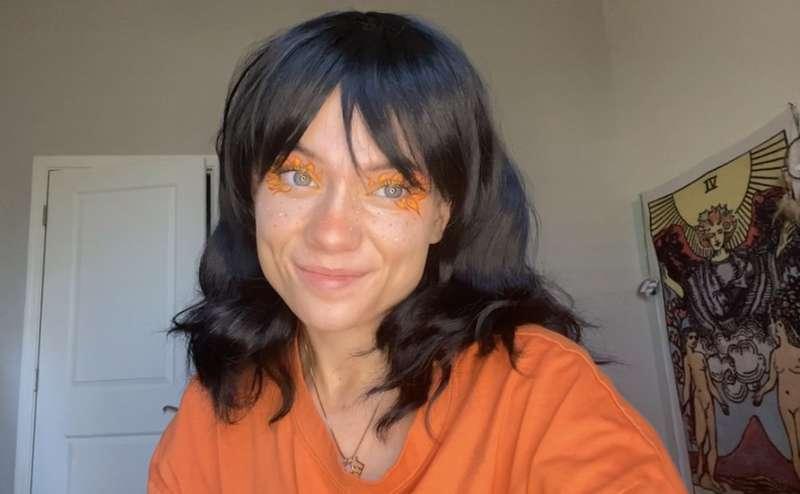 Yesterdays make up 🧡  I got my IUD OUT YESTERDAY which is wh..