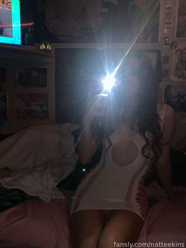 New outfit you like babe ? 