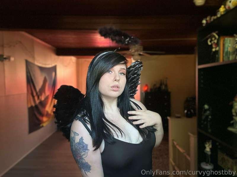 curvyghostbby image #13