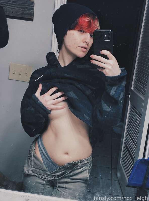 nox_leigh image #0