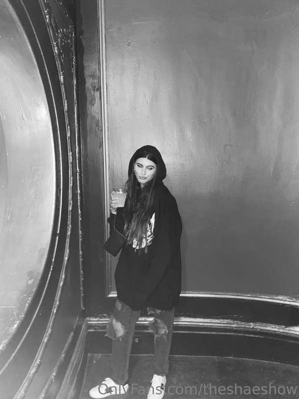 last week i went to a concert and wasn’t even aware how big ..