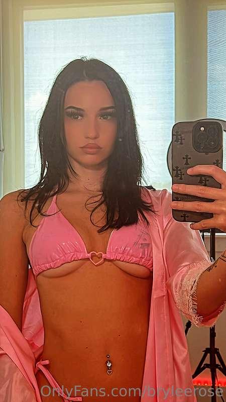 Wanna taste ? 🥵