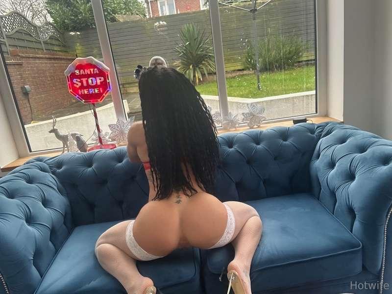 Eat my holes x 
