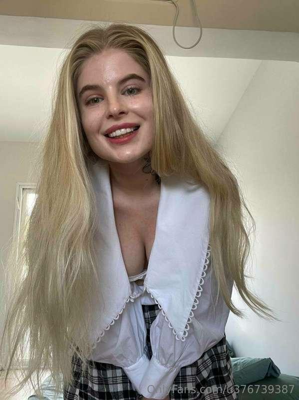 My beautiful smile will make you smile the same way on today..