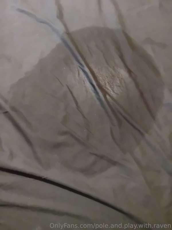 I woke up hot and sweaty in a puddle of my own cum.Who wants..