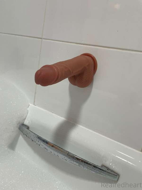 Filming with my new toy tonight 👅 I’ll be posting the videos..