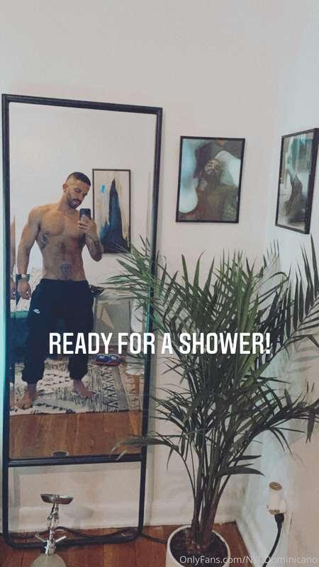 Starting to see my decorating vision come together oh and he..