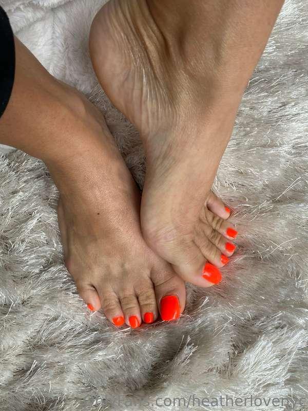 New Mani/Pedi.🥵