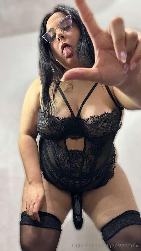 👉 @wildestlo 👈ever wondered what its like to play with a cra..