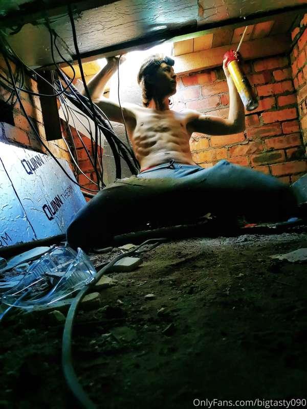 Getting down and dirty on my knees! 😍