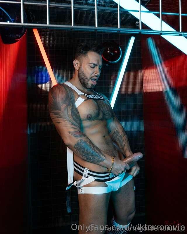 🚨🏛️ **BEST GAY PORN ACTOR AWARDS** 🏛️ onlyfans.com/action/tr..