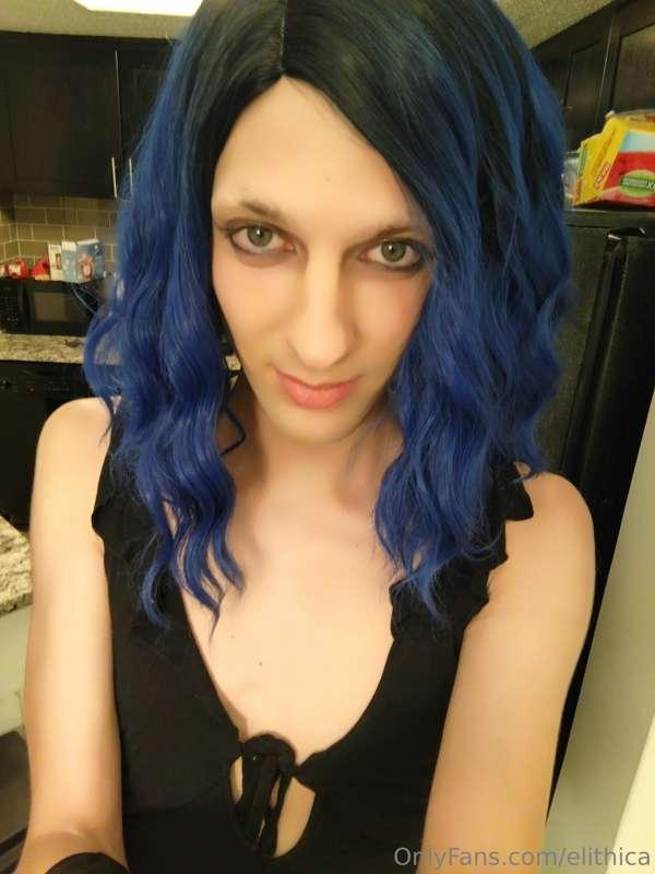 Heyyy! Hope you're all well. I'm celebrating one month on hr..