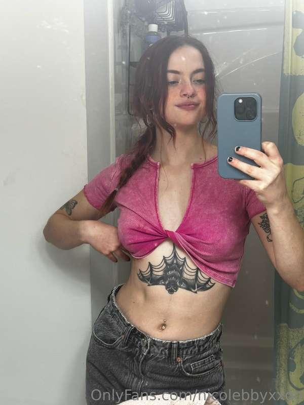 hehe strip w me this top makes for easy access ;)