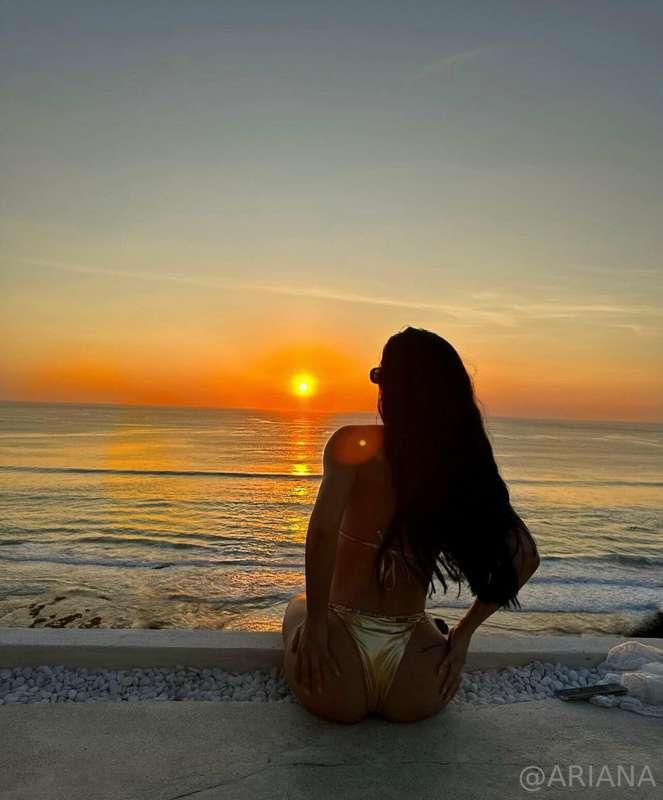Peachy sunsets  ☀️🍑