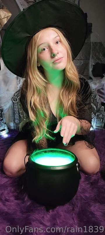 Don't forget there is a Halloween bundle available now! It c..