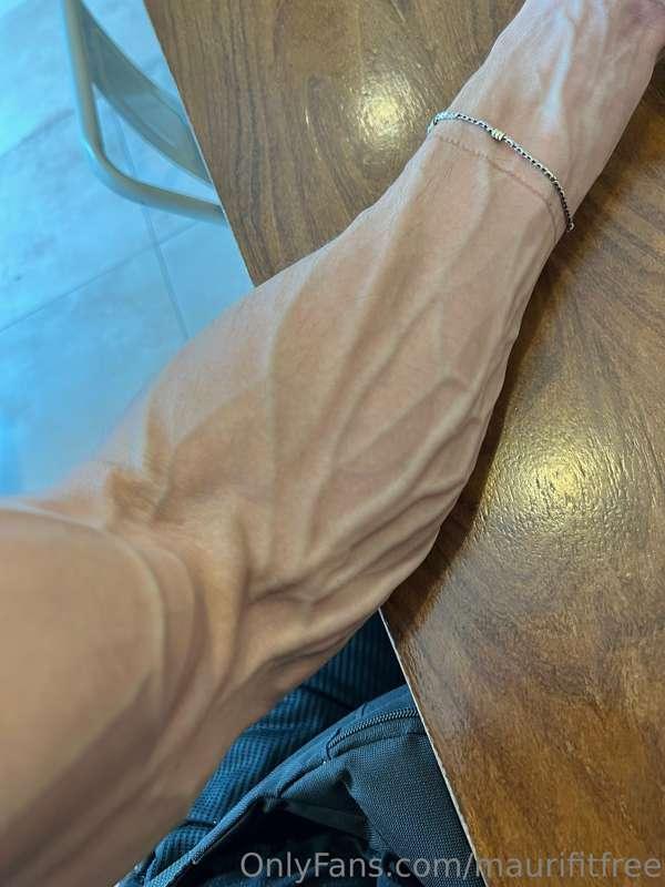 💪🏻👀