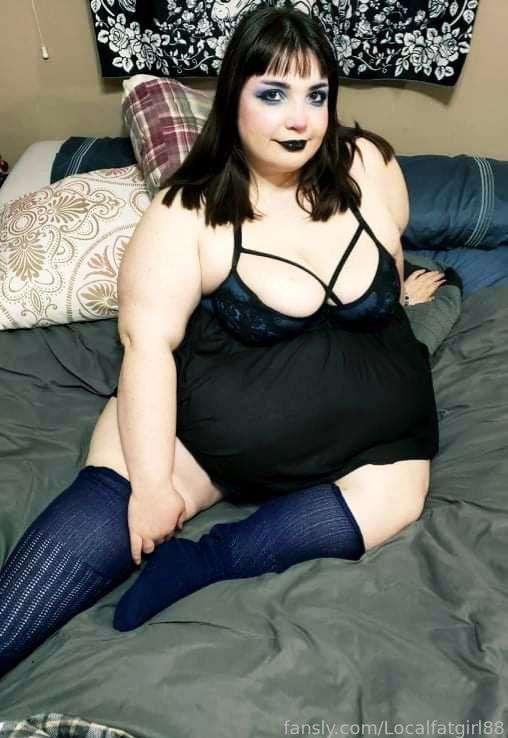 localfatgirl88 image #1