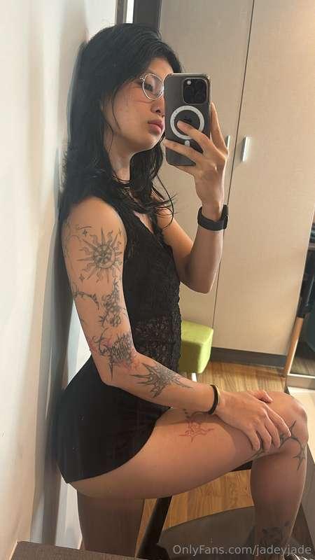 no need to dress up I still make you stare