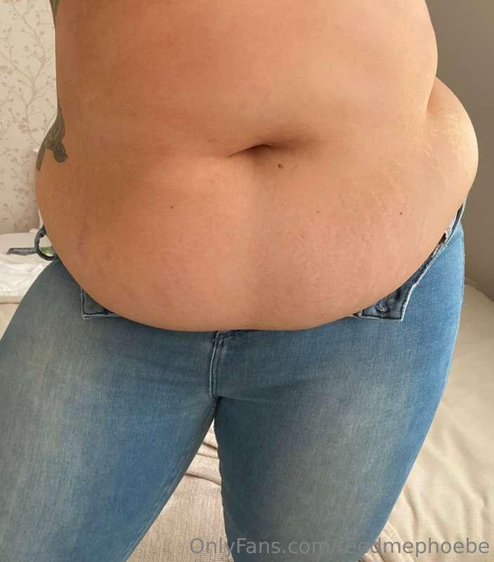 feedmephoebe image #5