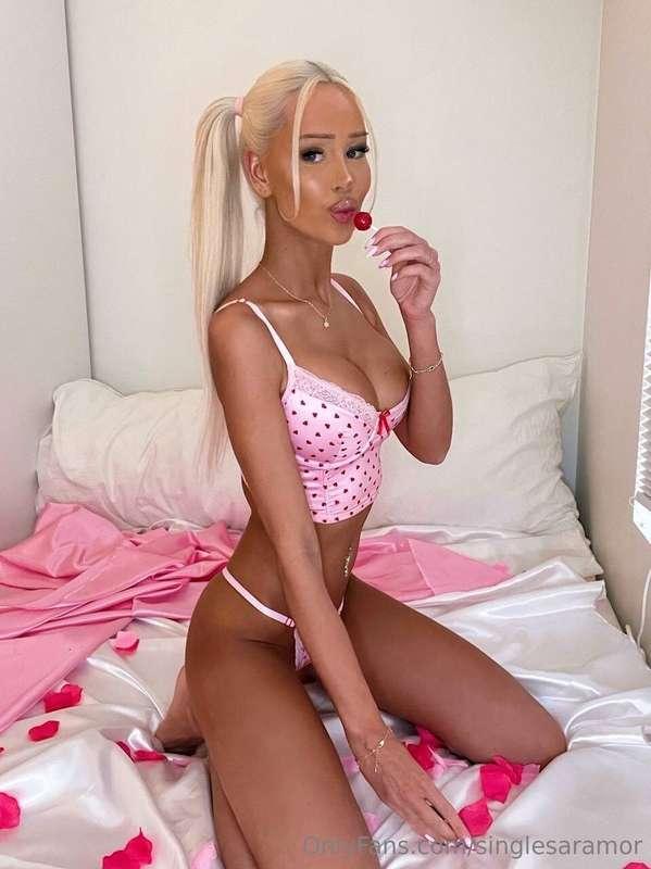 💝 SALG -50% 🥵 
Maia er ei singel jente fra Trondheim, som te..