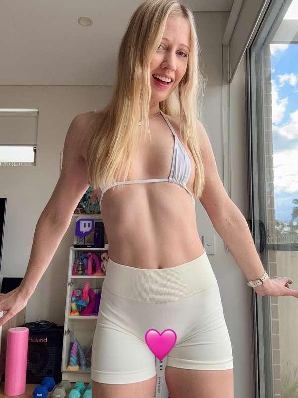 I bought some white gym shorts and I love the way they ride ..