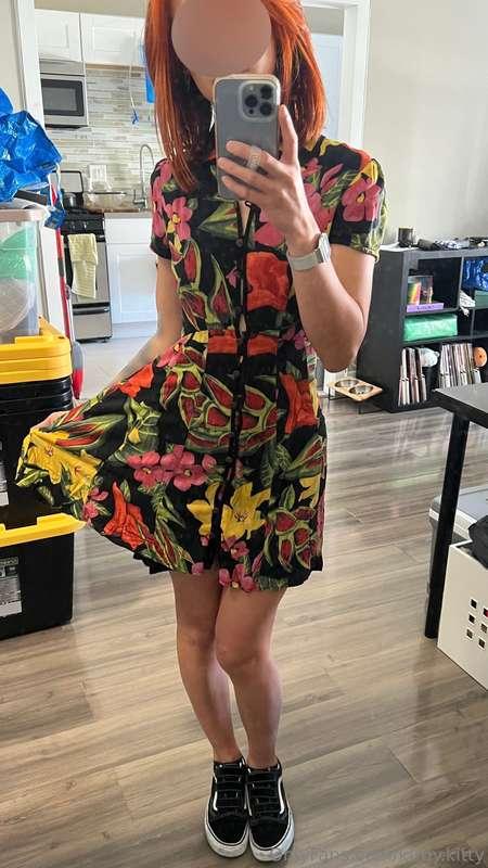 sundress on or off?? 🥵☀️