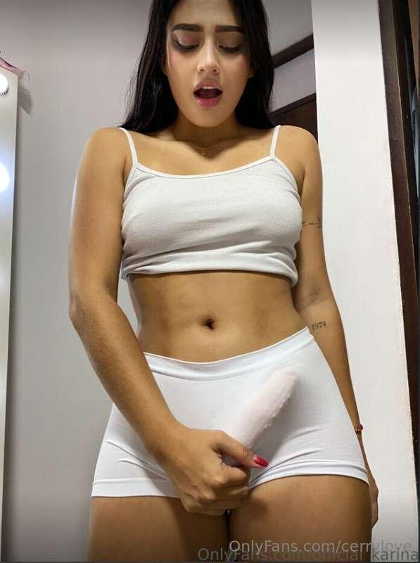 🔥FREE SUB🔥@official_karina IS WET RIGHT NOW💦👅 My girl @offic..