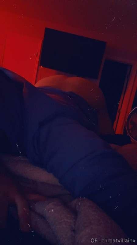 throatvillainx image #0