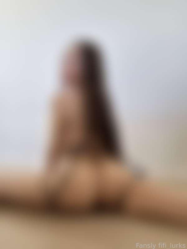 fifi_lurks image #1